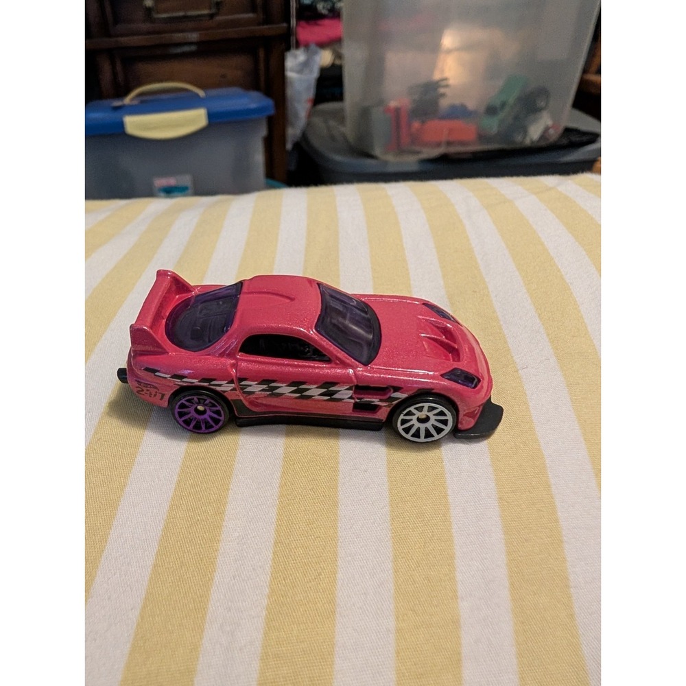 Hot Wheels HW City MITSUBISHI ECLIPSE CONCEPT CAR Emergency Fire Dept - 2014
